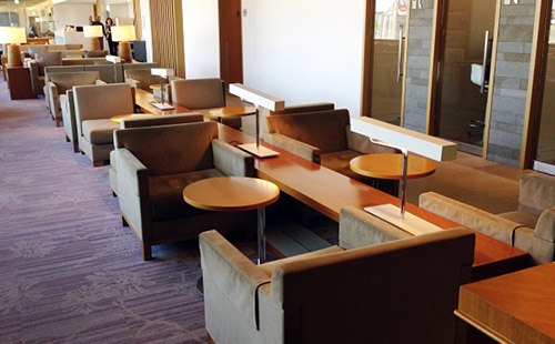 ラウンジサービスとクレジットカード